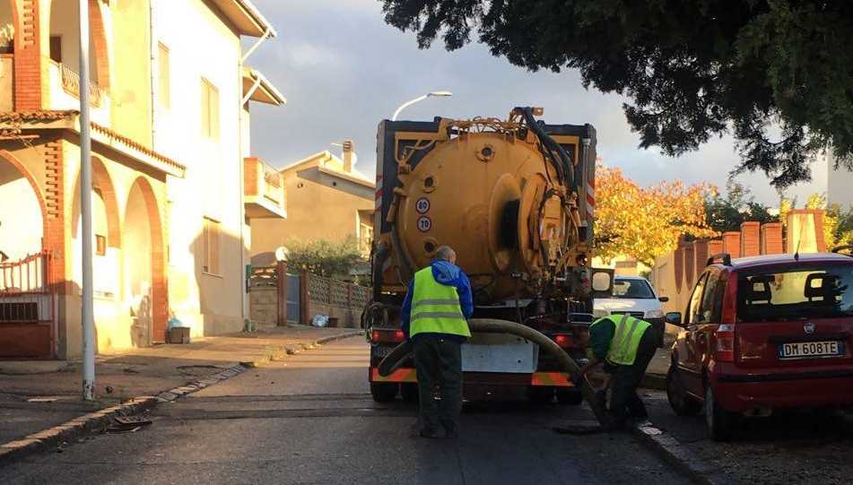 Pulizia-caditoie-Carbonia