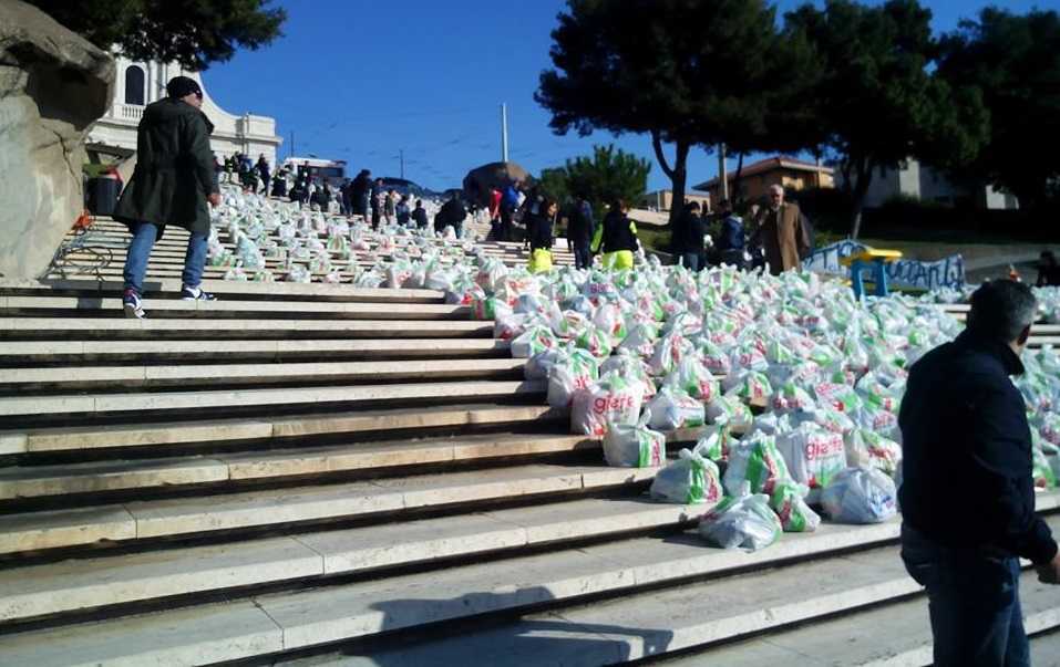 MIracolo-di-Natale-scalinata-Bonaria