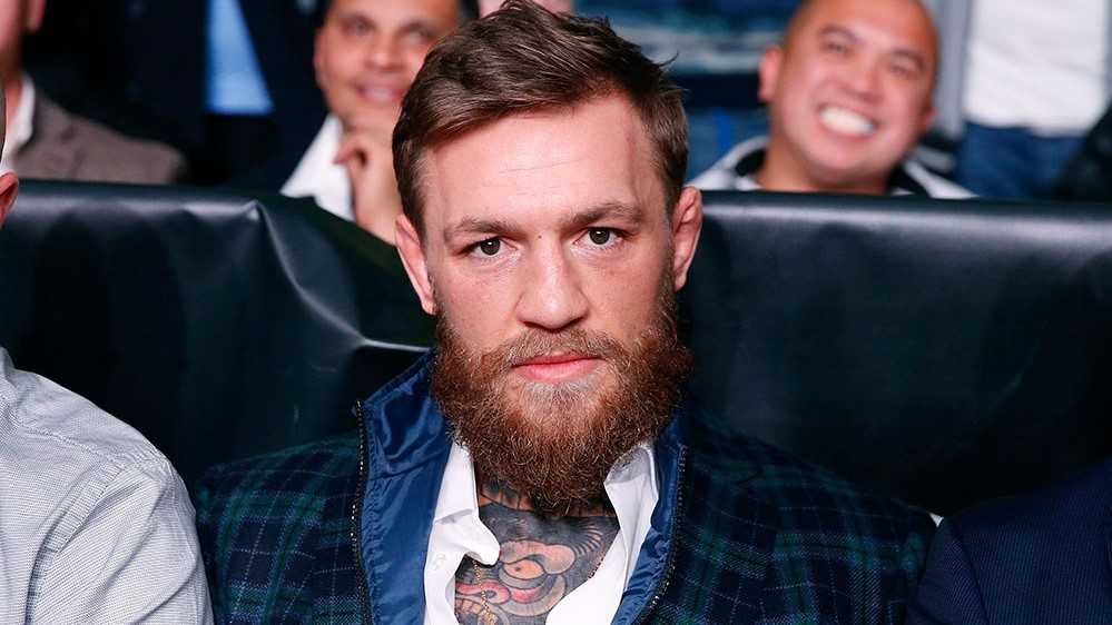 conor-mcgregor-at-andrade-vs-kautondokwa-boxing-match