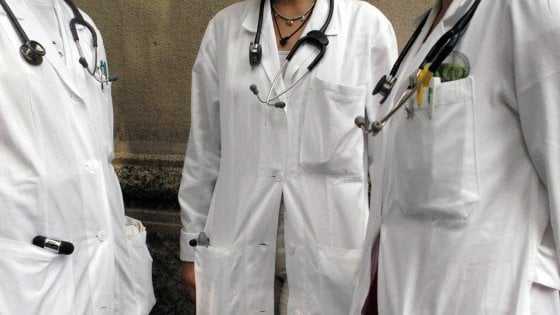 firmato-contratto-medici