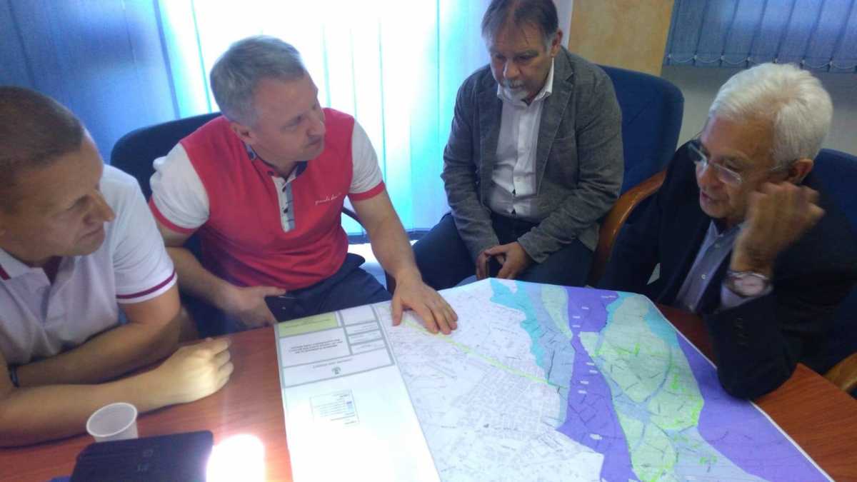 7095482624863702814287593650894339594256384o 7095482624863702814287593650894339594256384o