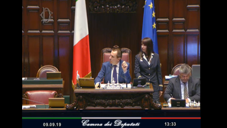 camera-deputati-bagarre