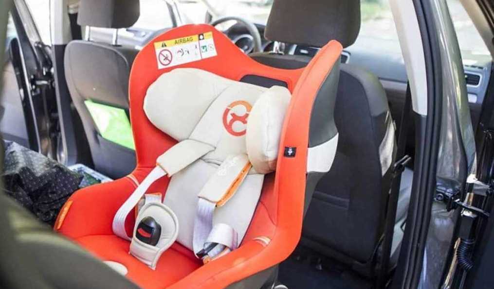 seggiolini-anti-abbandono-legge-obbligo-come-funzionano