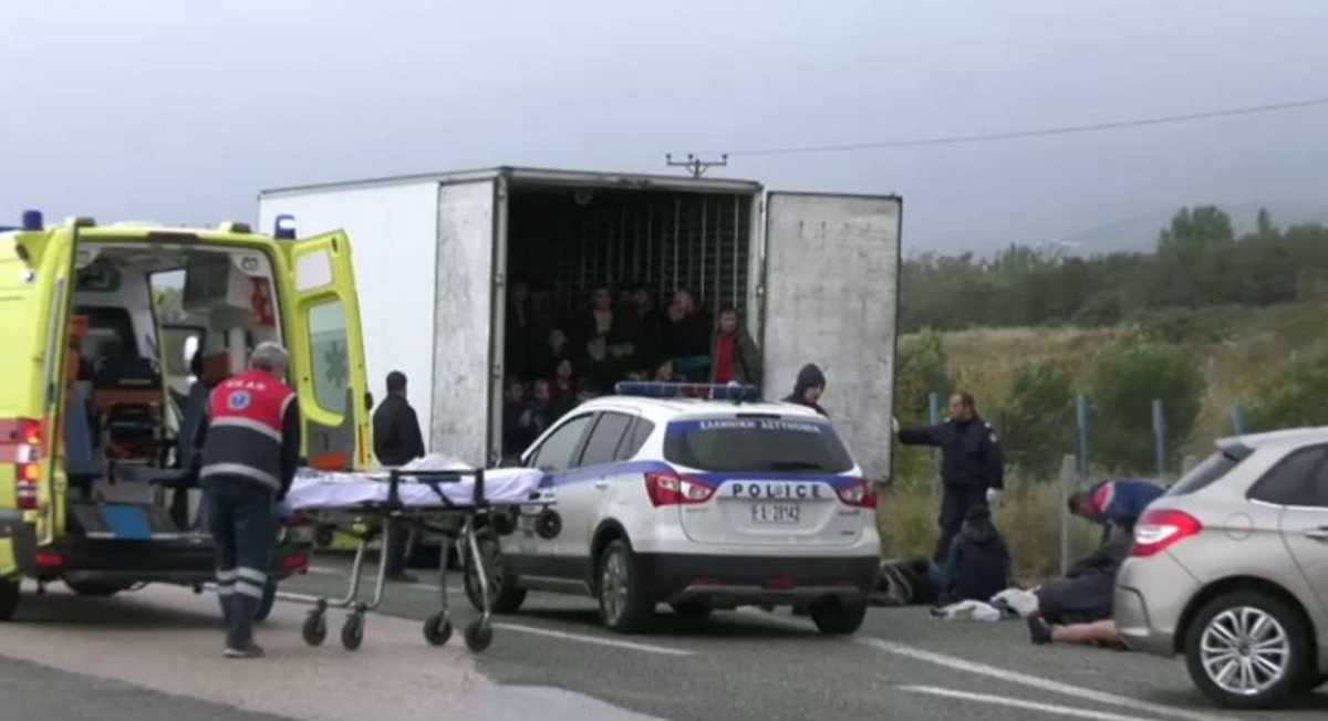 police-migrants-greece