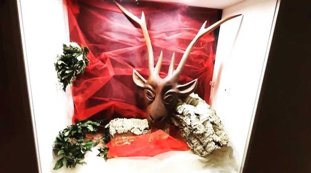 Su-Cerbu-di-Sinnai-maschera-opera-di-Mario-Mocci