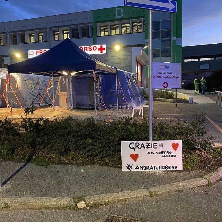 Cartello-policlinico