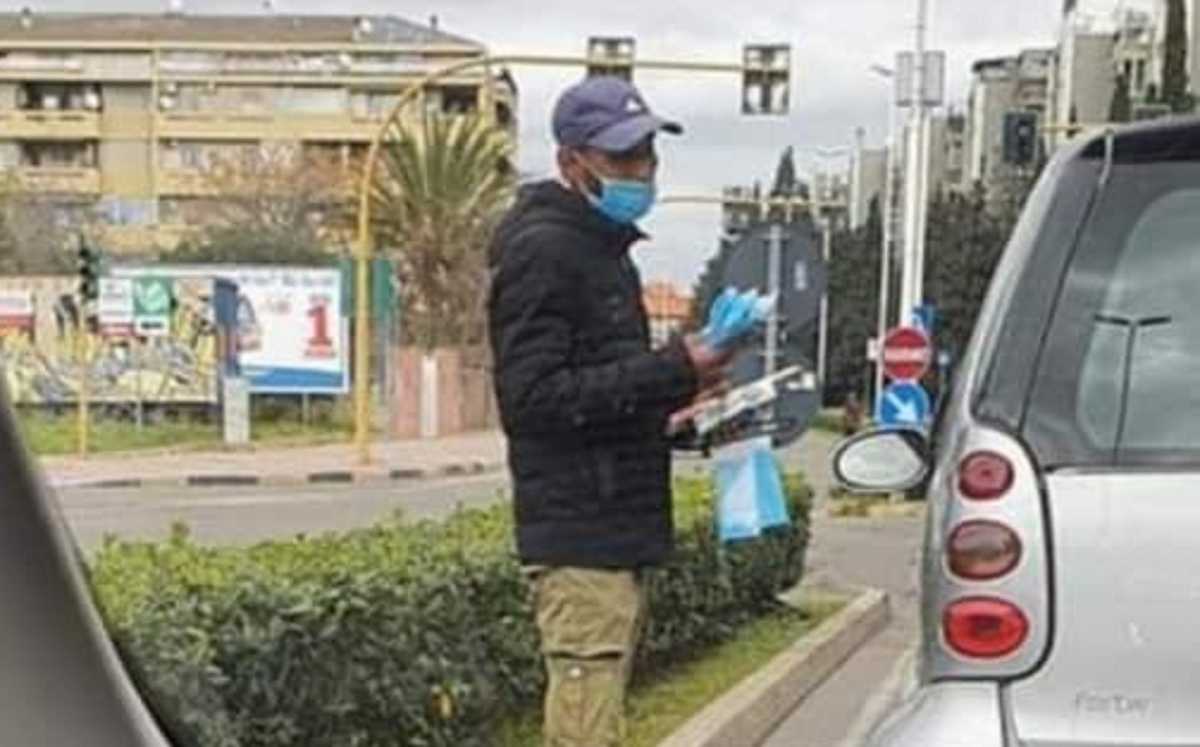 MASCHERINE IN VENDITA IN STRADA mASCHERINE-IN-VENDITA-IN-STRADA