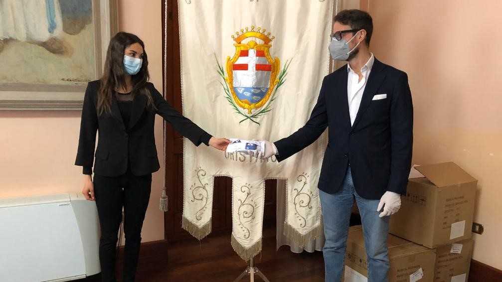 La Donazione Dei Buoni Spesa Del Gruppo Melis Intermediazioni la-donazione-dei-buoni-spesa-del-gruppo-melis-intermediazioni