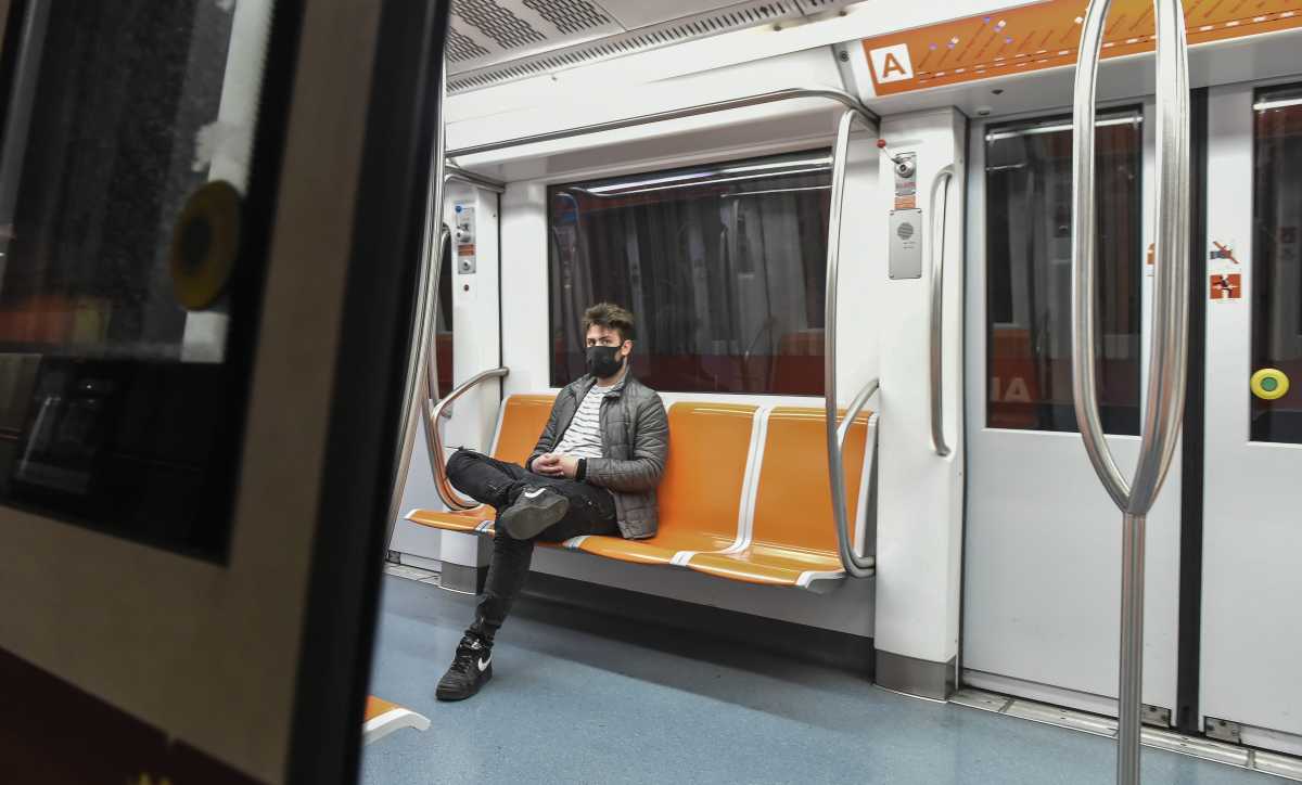 mascherine-metro-roma