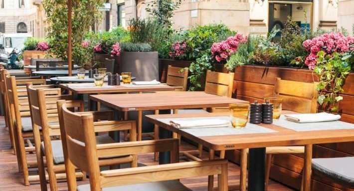 tavoli-esterno-bar