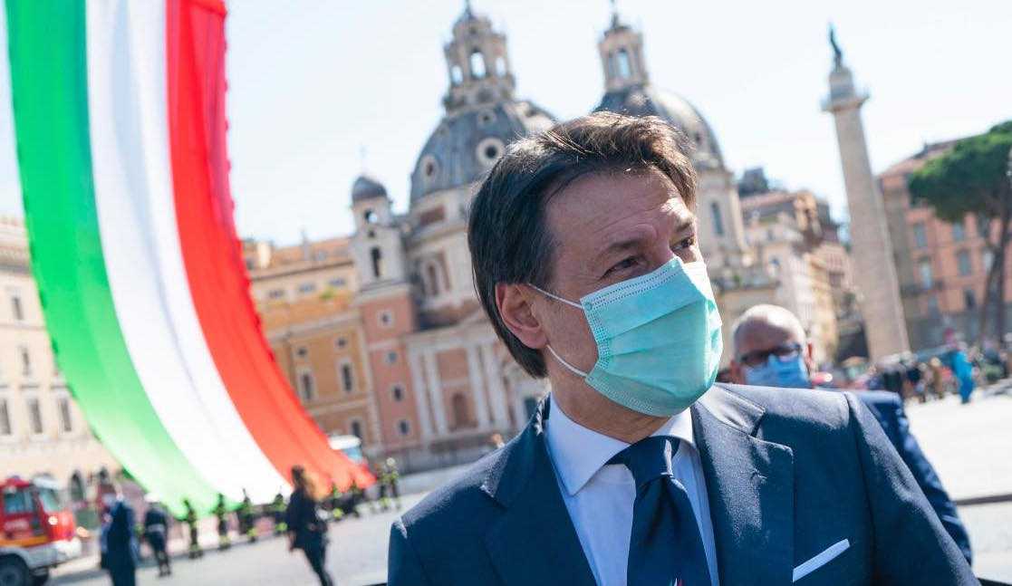 conte-roma-tricolore