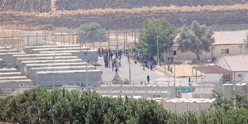 Centro-profughi-Caltanissetta