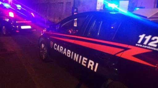 carabinieri-auto-notte-lamp