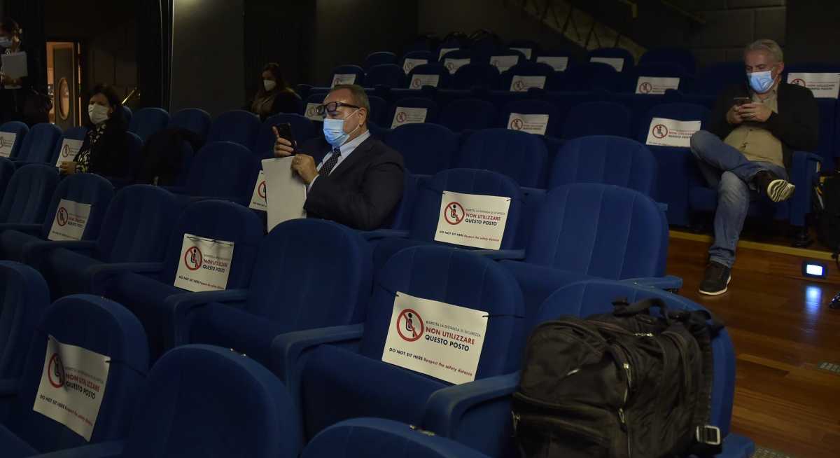 TEATRO MASCHERINA tEATRO-MASCHERINA