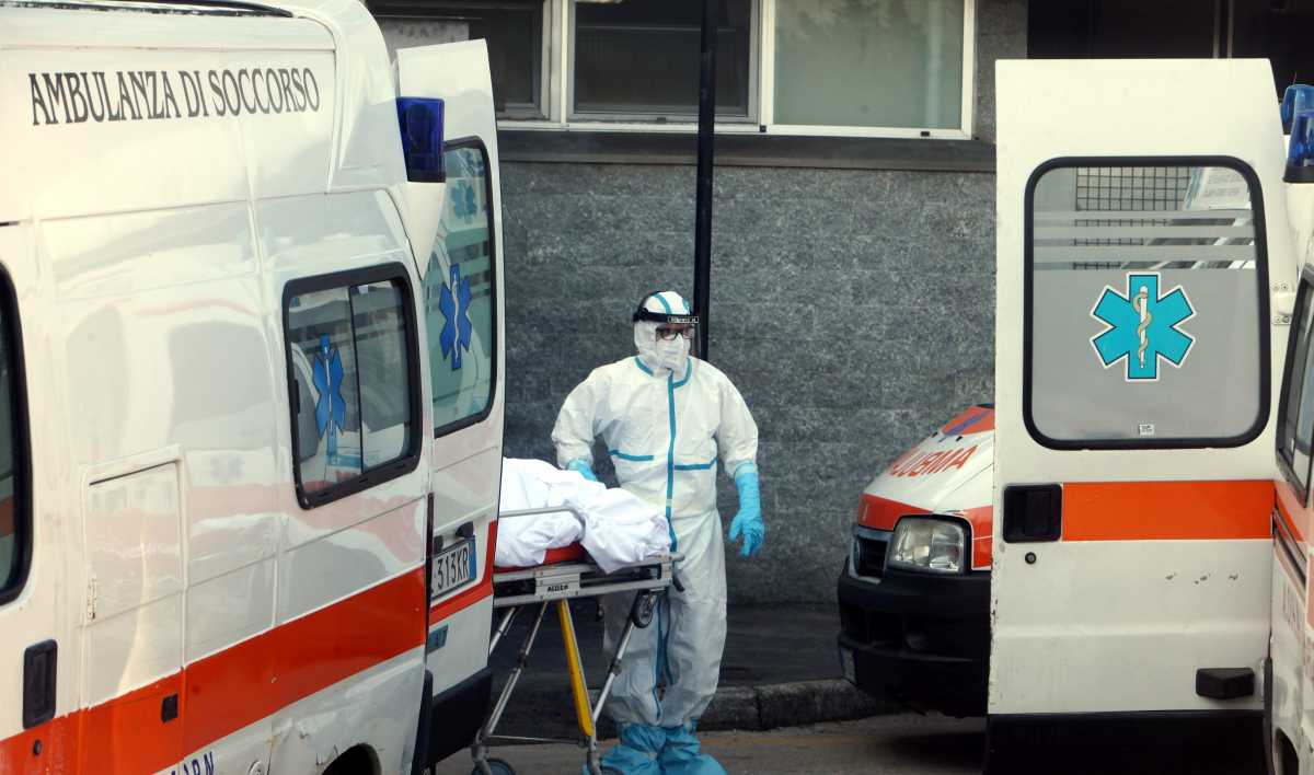 ambulanza-barella-covid