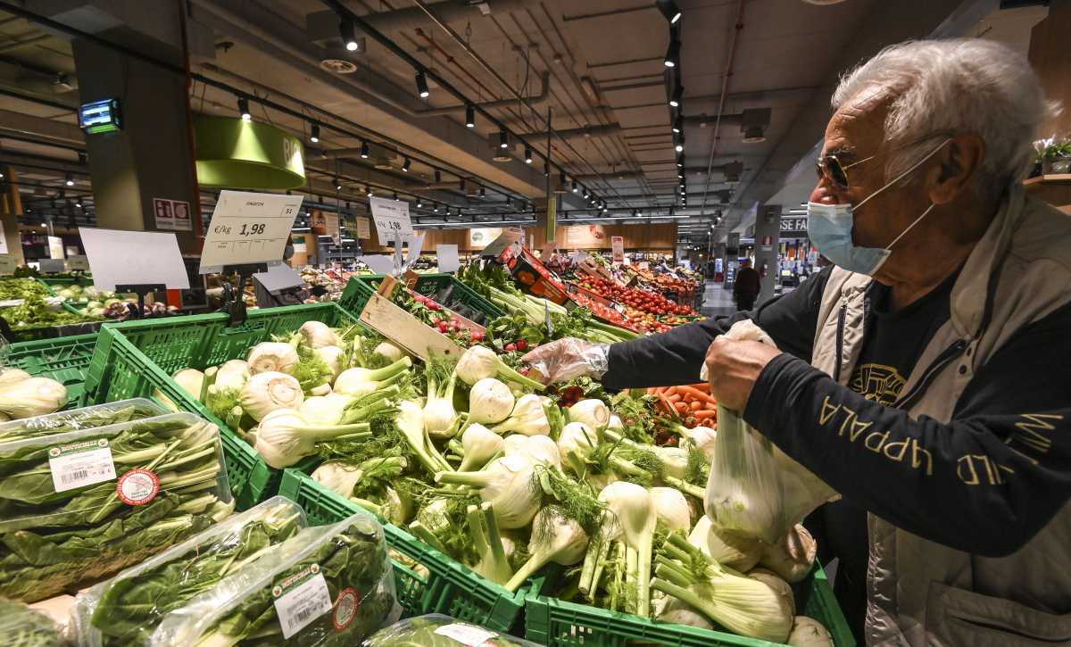 supermerc-anziani-over-65