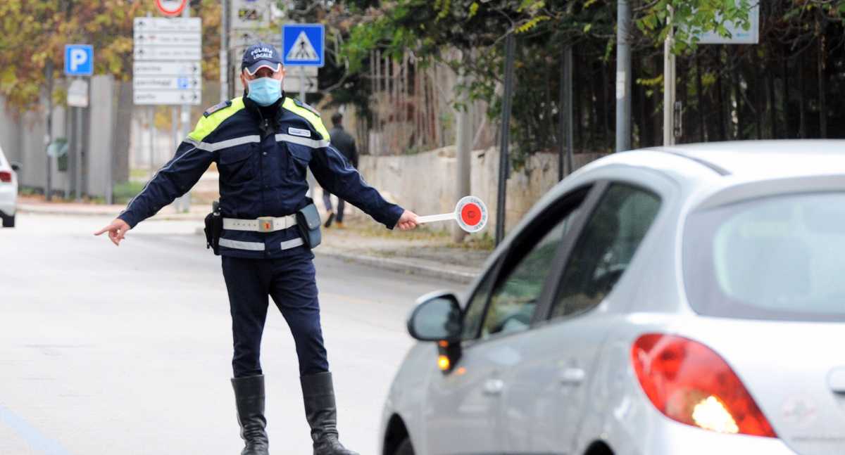 controlli-alt-polizia-locale-spostamenti
