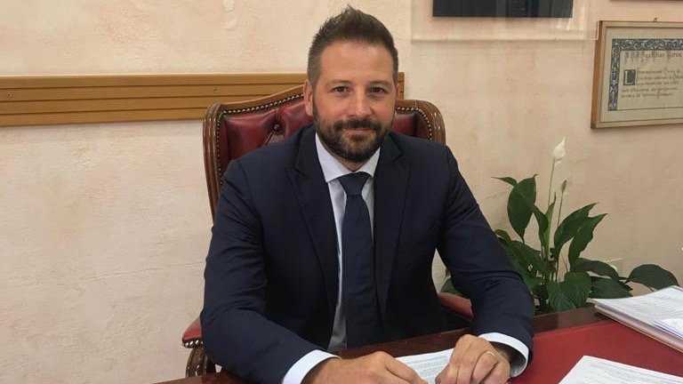 Arzachena-sindaco-Roberto-Ragnedda-luglio-2020