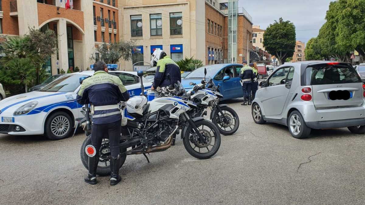 controlli-polizia-cagliari