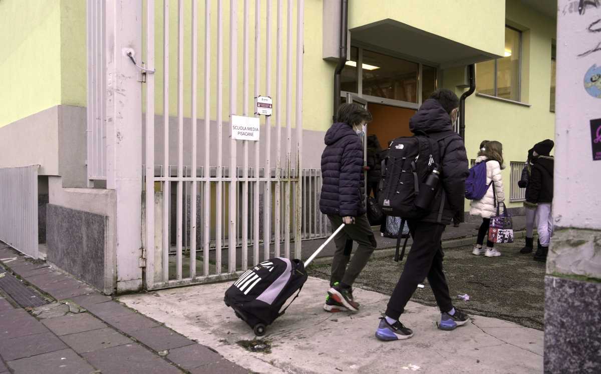 scuola-media-contagi