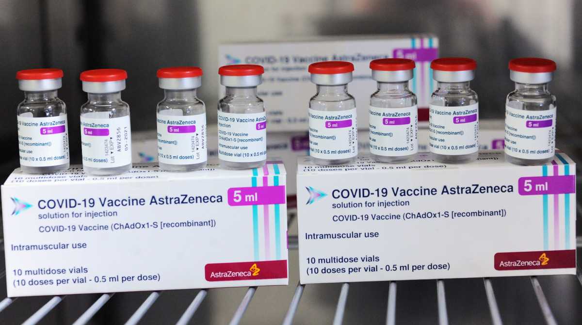 vaccino-covid-astraz