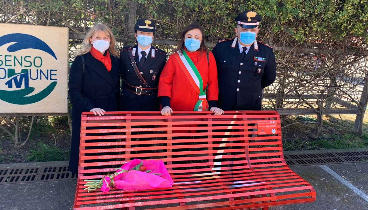 Carbonia-panchian-rossa