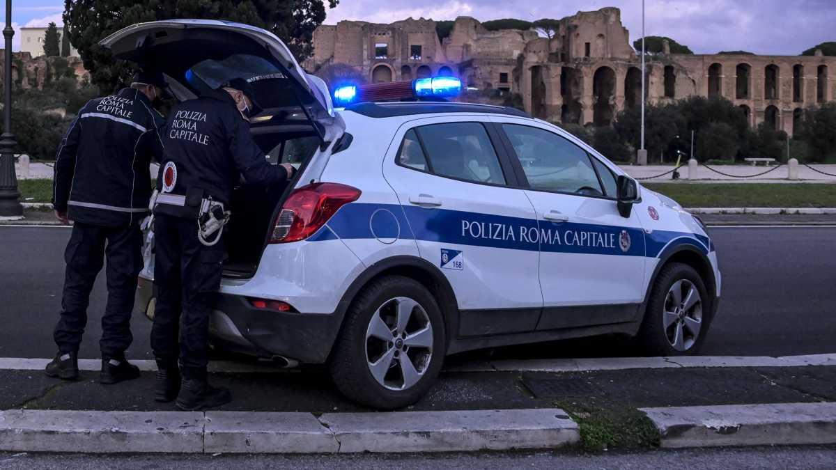 Polizia-cotrolli