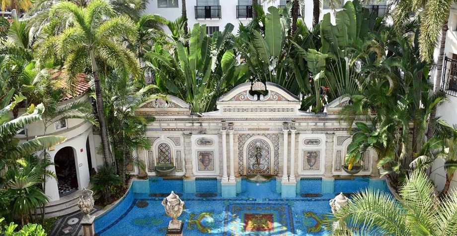 villa-versace