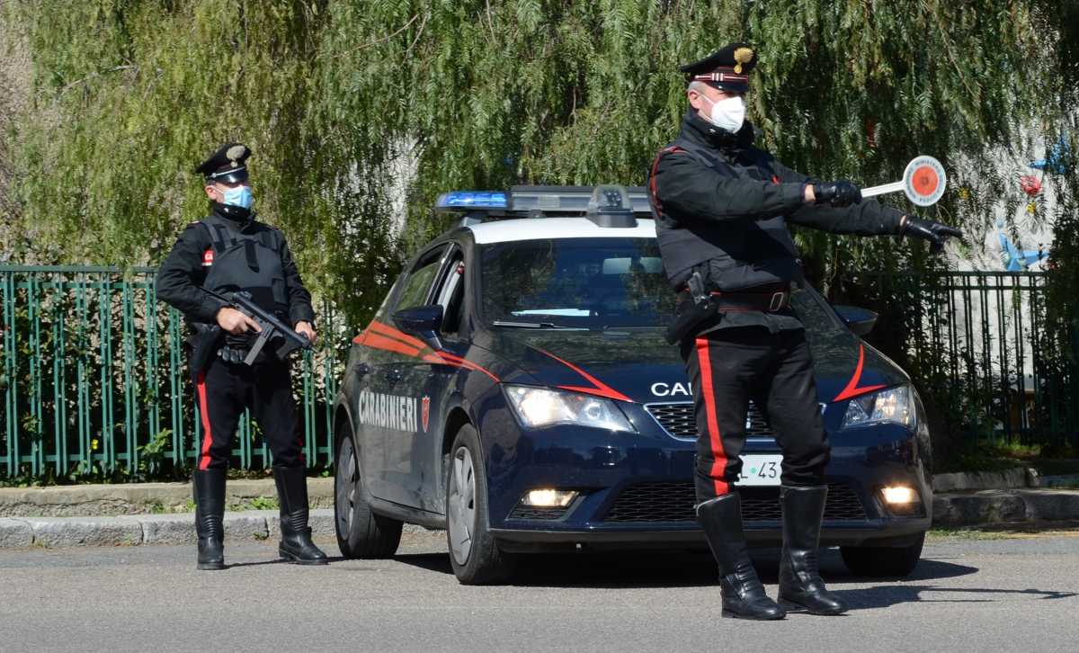 posto-di-blocco-arma