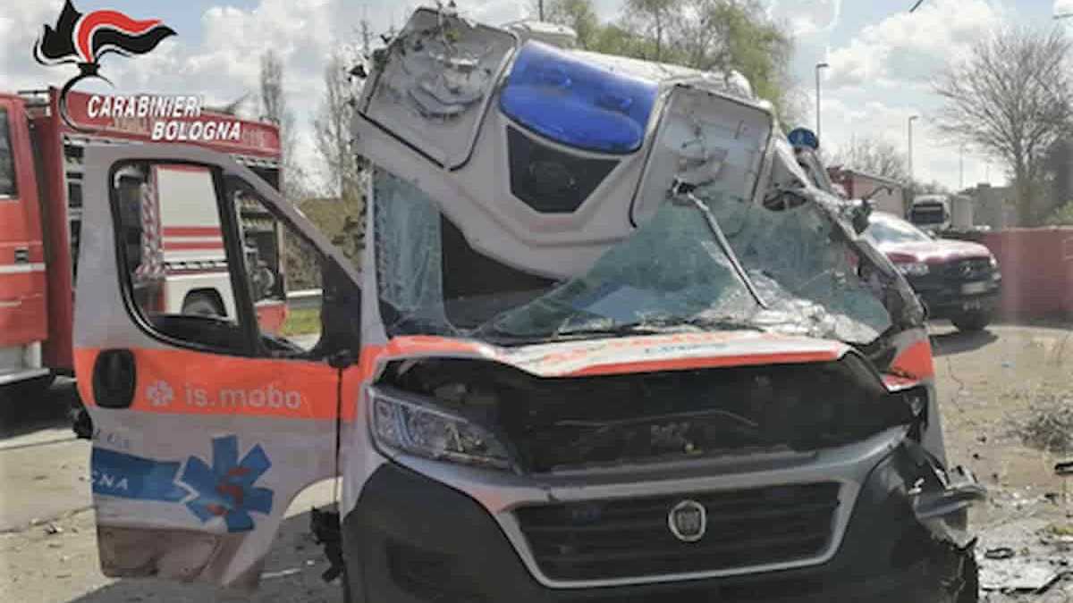 amhulanza-fuori-steada