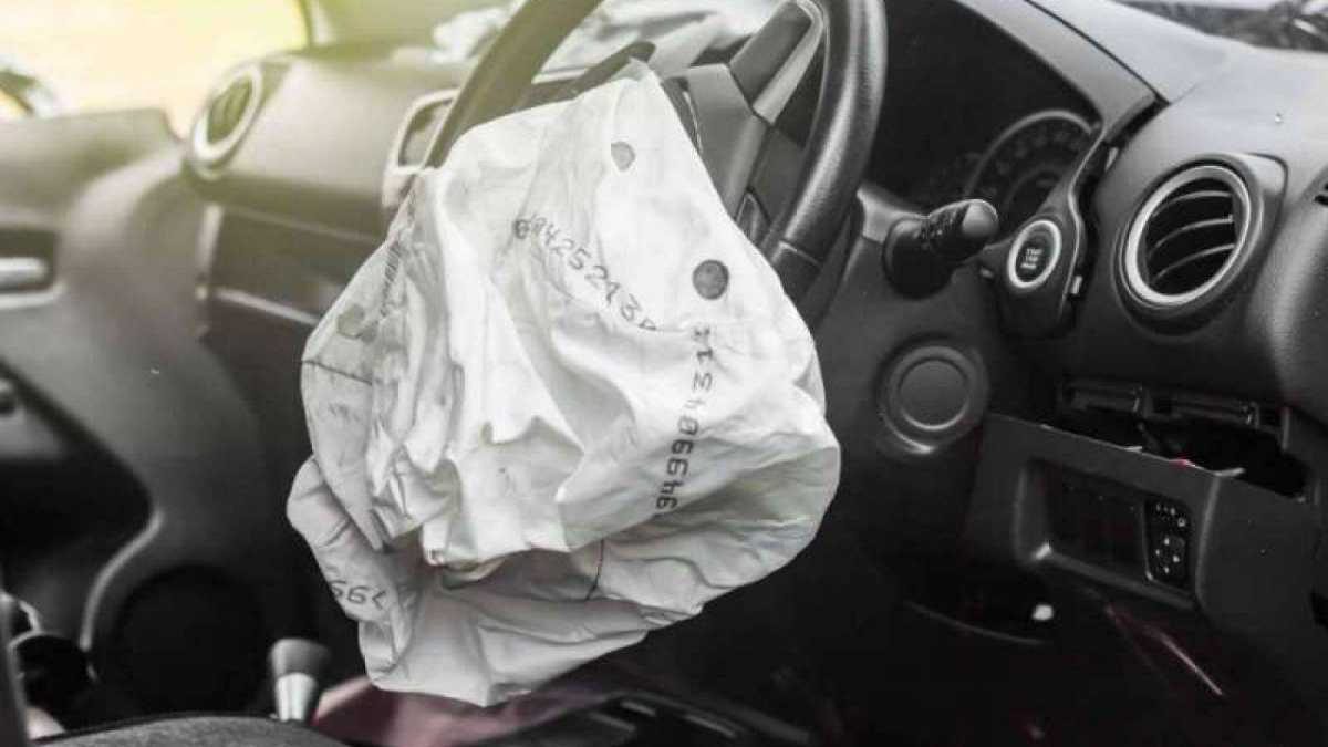 img800-scoppia-air-bag-muore-neonato-indagati-i-genitori-151402-1280x720