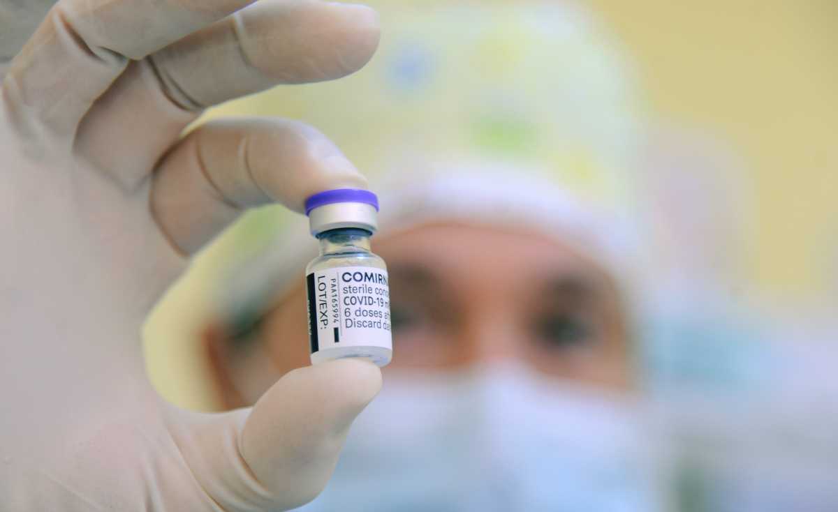 vaccino-pfizer-contro-omicron