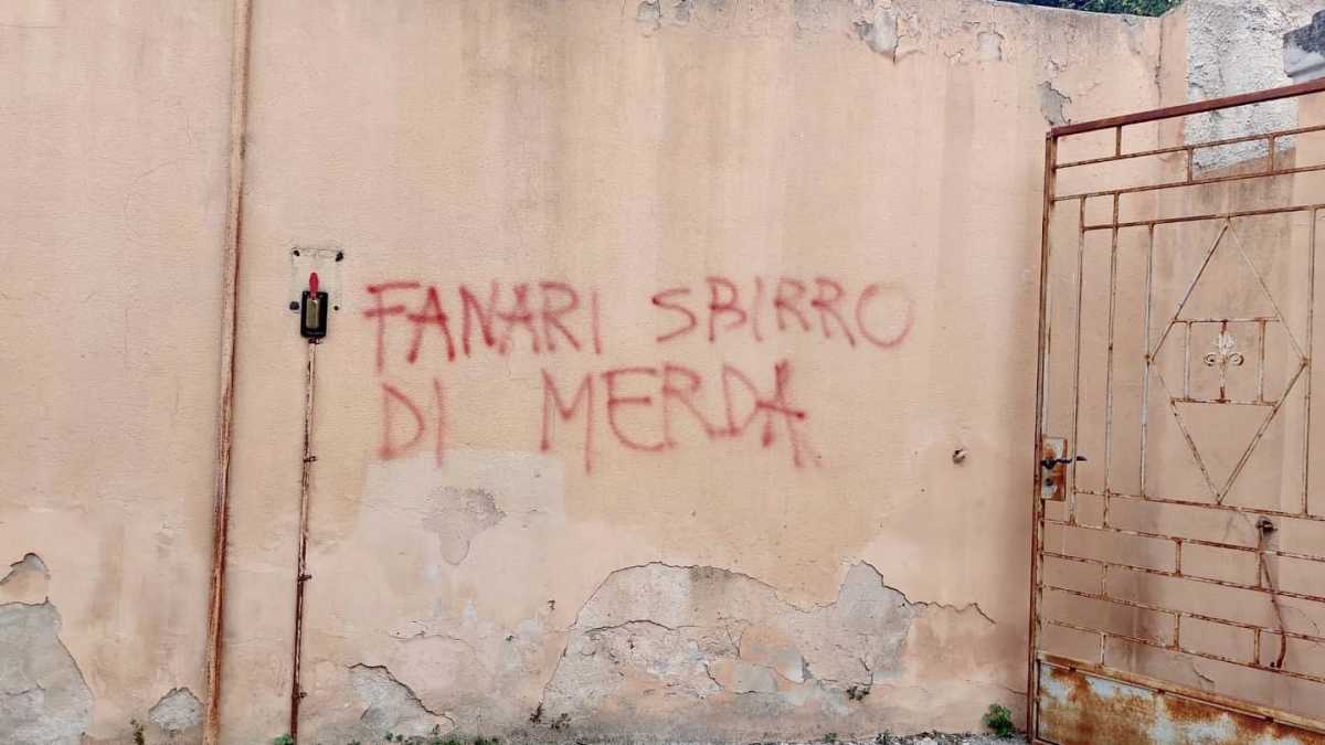 Fanari-scritte