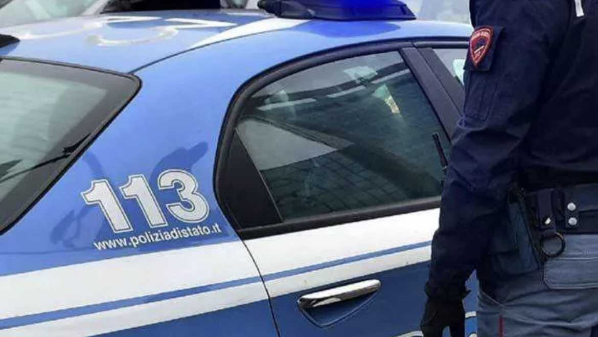 polizia-accoltellato