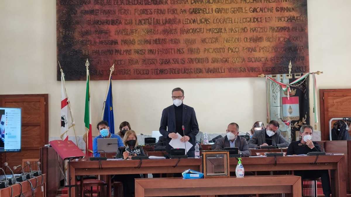 Il-Consiglio-comunale-di-Carbonia