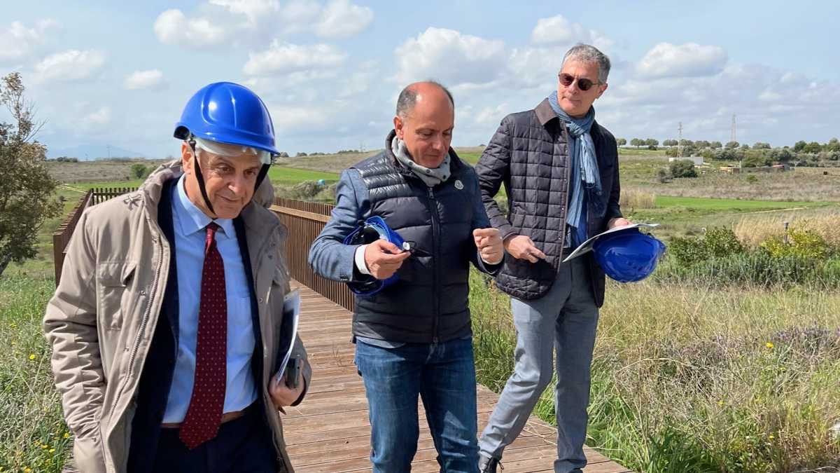 Vertici-dellagenzia-spziale-italiana-a-Selargius