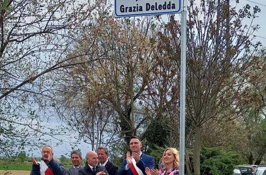 Linaugurazione-della-piazza