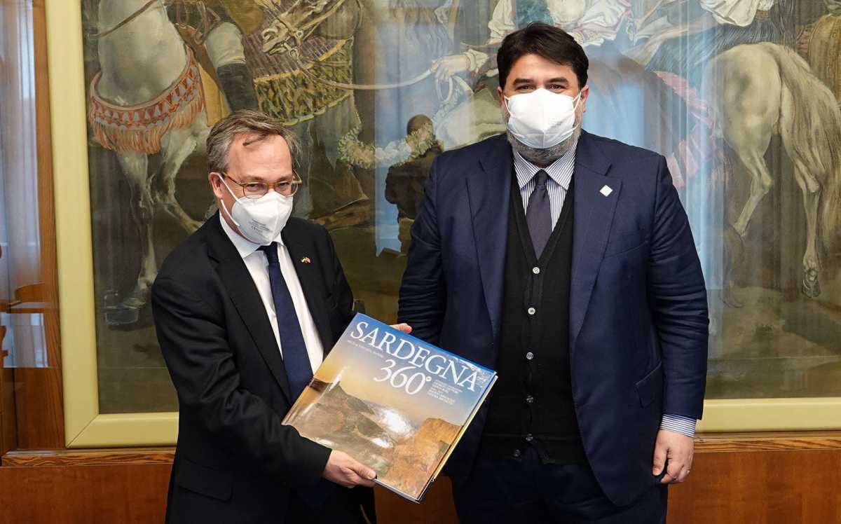 ambasciatore-regno-unito-e-solinas