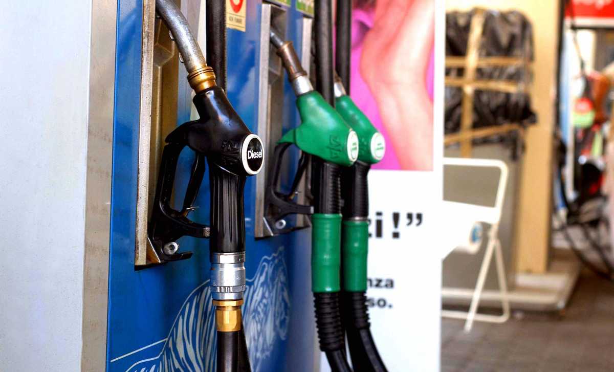 distributore-benzina