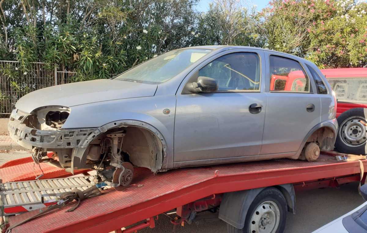 la-rimozione-di-unauto-1