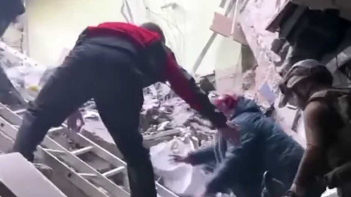 evacuazione-civili-azovstal