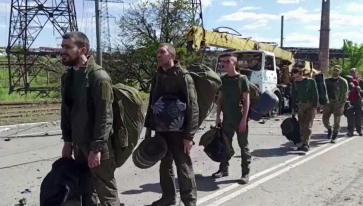 Militari-ucraini-Azovstal