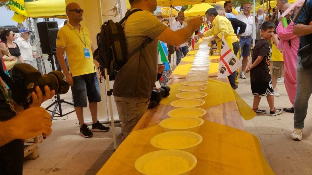 ricotta-piu-lunga-del-mondo