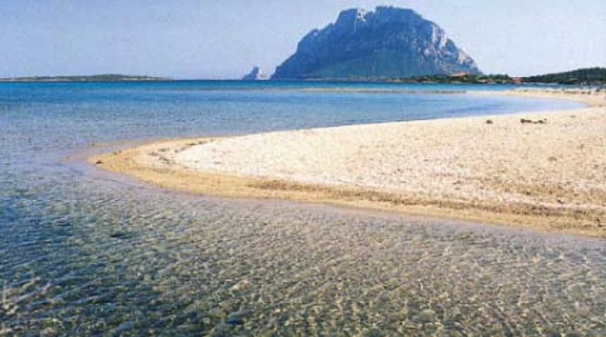 sPIAGGIA-DI-lOIRI-pORTO-sAN-PAOLO