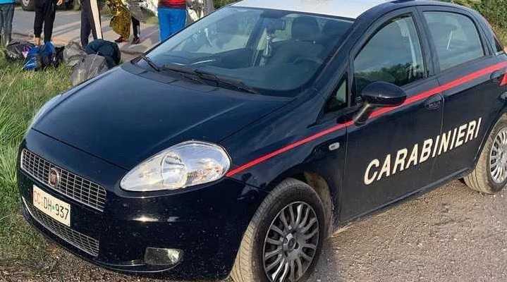 auto-carabinieri-santantioco