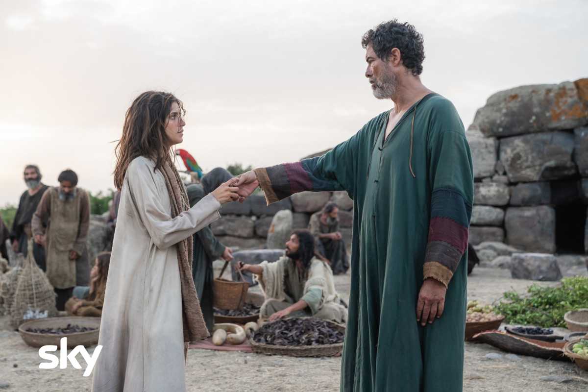 Benedetta-PorcaroliAlessandro-GasmannFoto-di-Francesca-ArdauLOGO