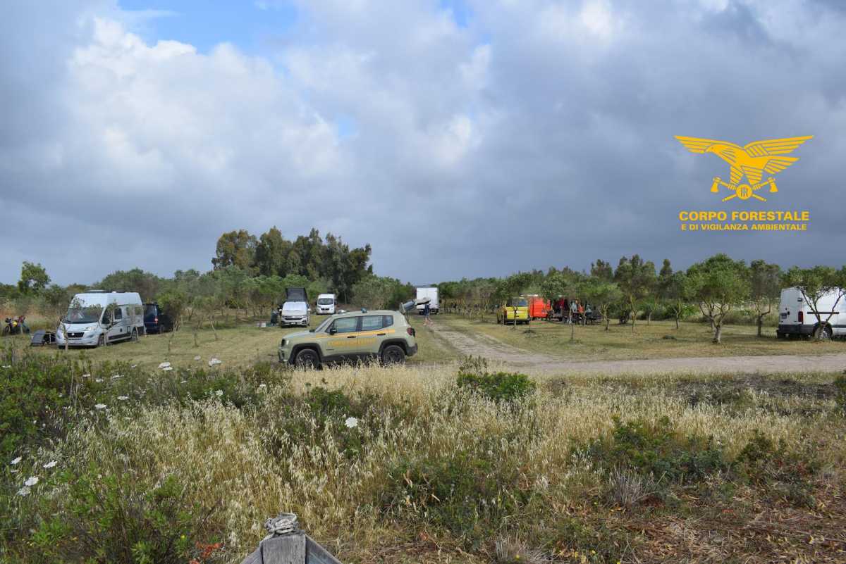 forestale-campeggio-abusivo