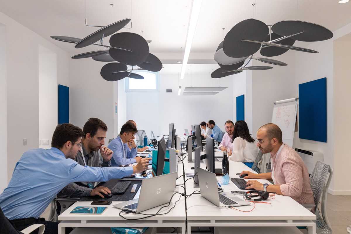 lavoro-al-pc-foto-simbolo-