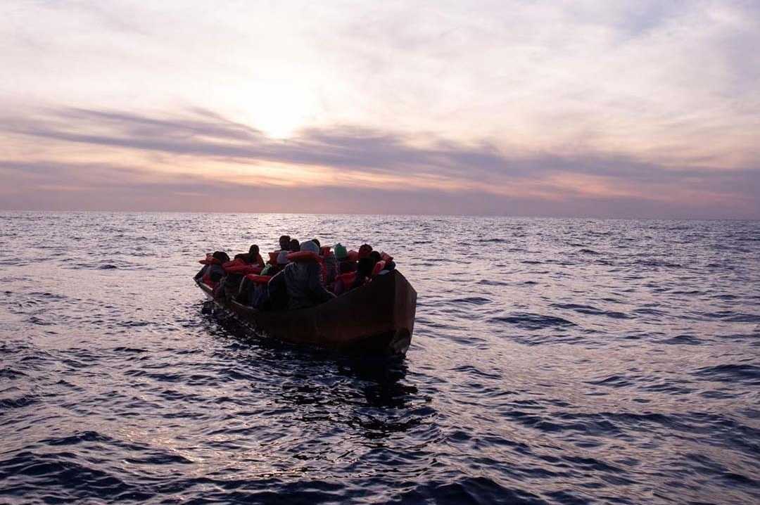 MIGRANTI-IMMAGINE-SIMBOLO