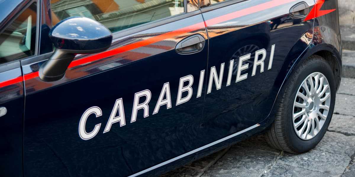 Auto-dei-Carabinieri